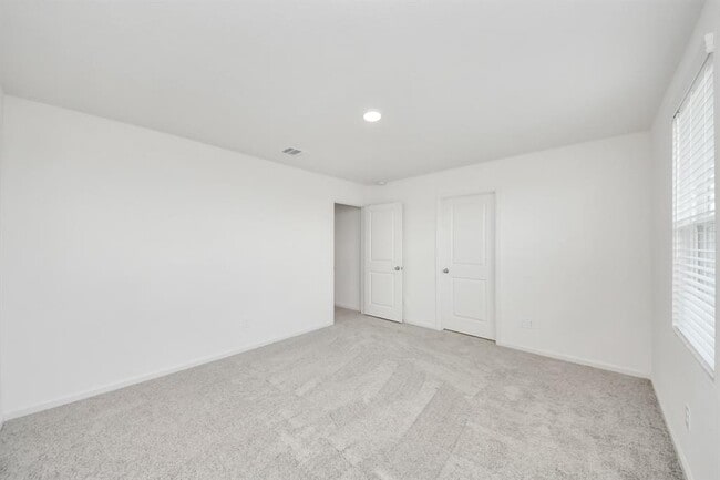Building Photo - 10314 Valley Vista Dr