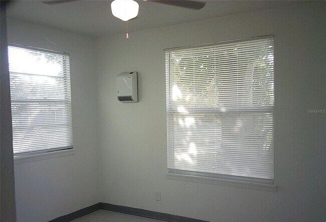 Building Photo - 1060 65th St S