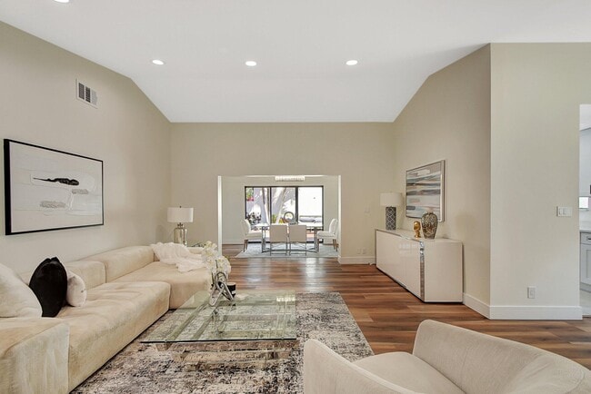 Building Photo - 21440 Campo Allegro Dr