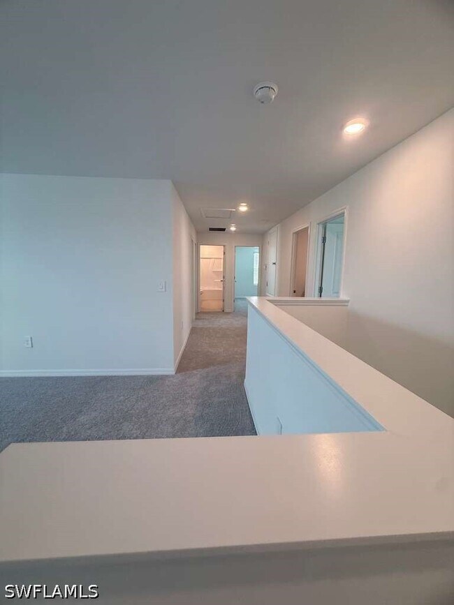Building Photo - 11613 Savanna Lks Blvd