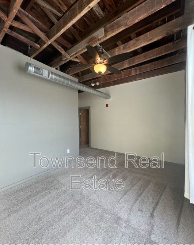 Building Photo - 159 Maxwell St