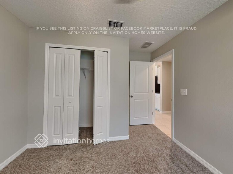 Building Photo - 8624 40th Cir E