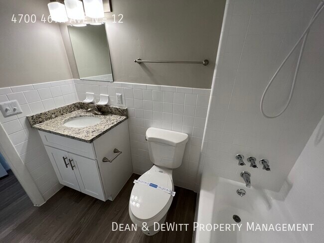 Building Photo - 4700 46th Ave N