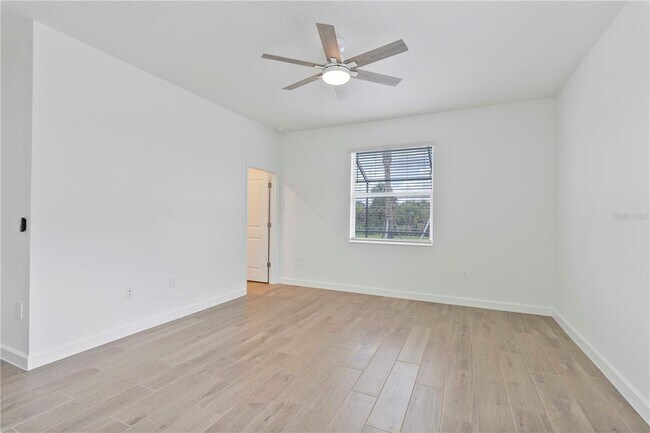 Building Photo - 15077 Jadestone Dr