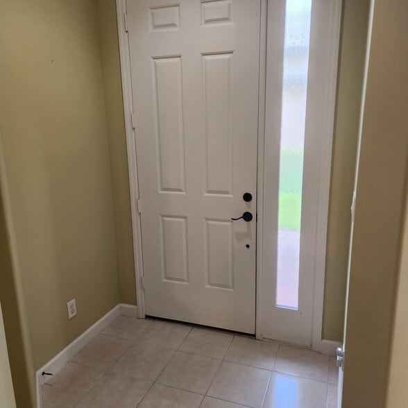 Building Photo - 6648 Liberty Pl