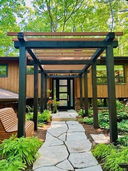 Building Photo - 9591 Hillside Dr