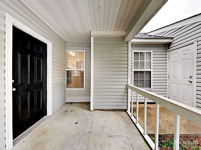 Building Photo - 1613 Bear Brook Dr