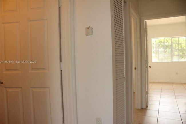 Building Photo - 10937 SW 181st Terrace