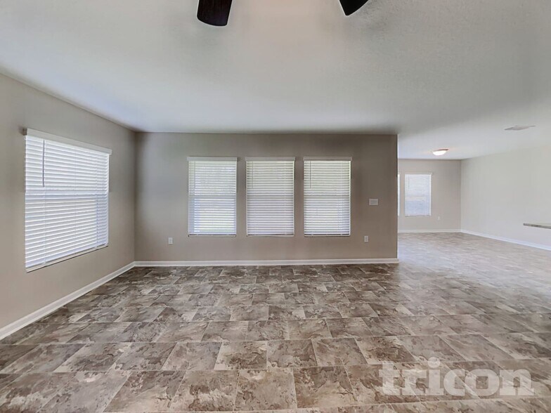 Building Photo - 11351 John Rutledge Pl