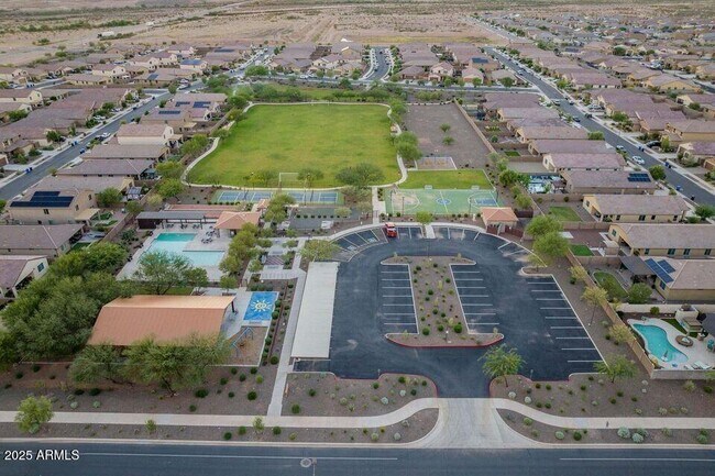 Building Photo - 18021 Avenida del Sol W