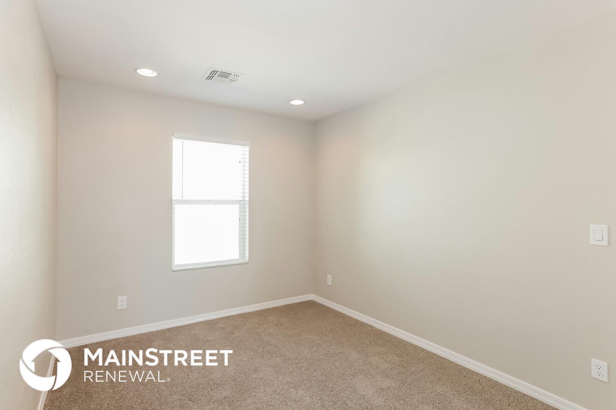 Building Photo - 2000 N 36th St