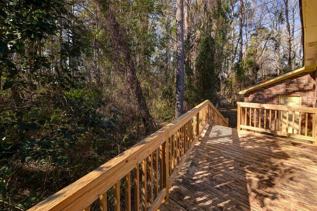 Building Photo - Beautifully Renovated 3-Bedroom Home in Columbia, SC!