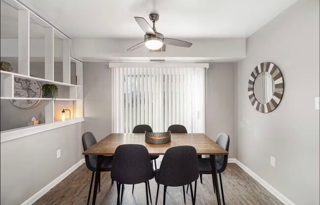 Building Photo - Beautiful Two Bedroom Apartment with Huge Yard Minutes From Hershey