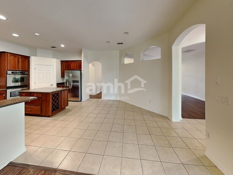 Building Photo - 8278 Emerald Forest Ct