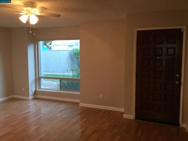 Building Photo - 6314 Port Gibson Ct