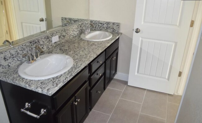 Building Photo - 3715 Bonifacio Way