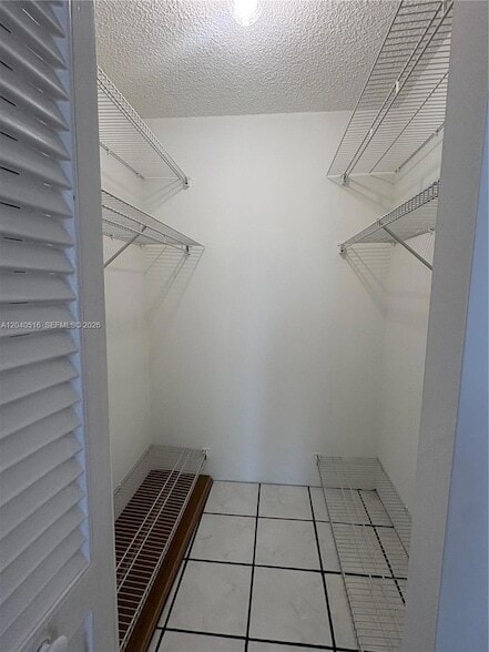 Building Photo - 2741 Taft St