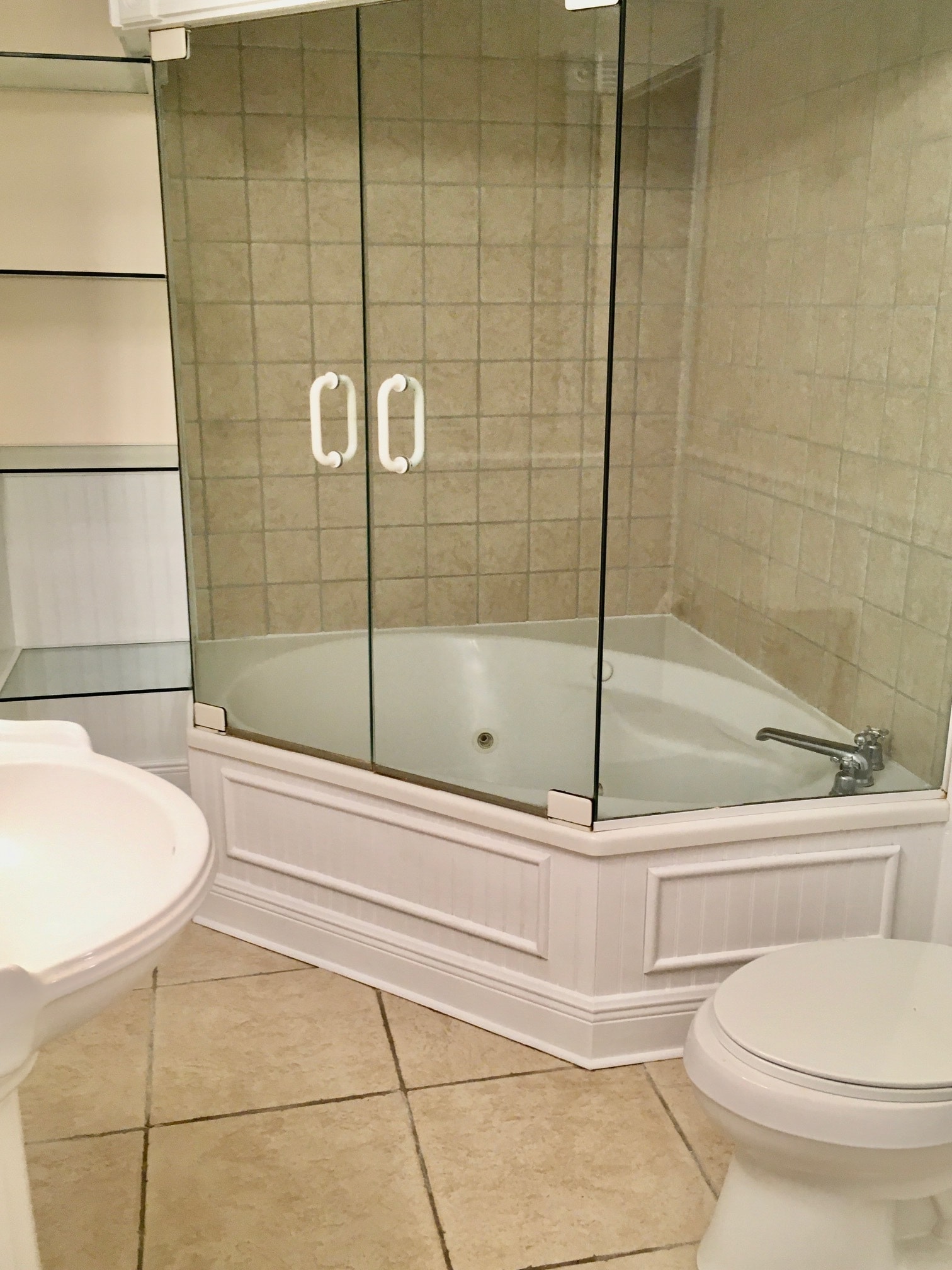 Building Photo - 8 Hilton Haven Rd