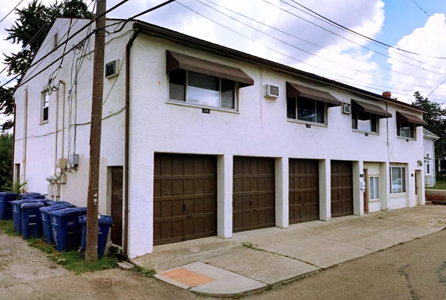 Aptmt Bldg - 358 E Duncan St