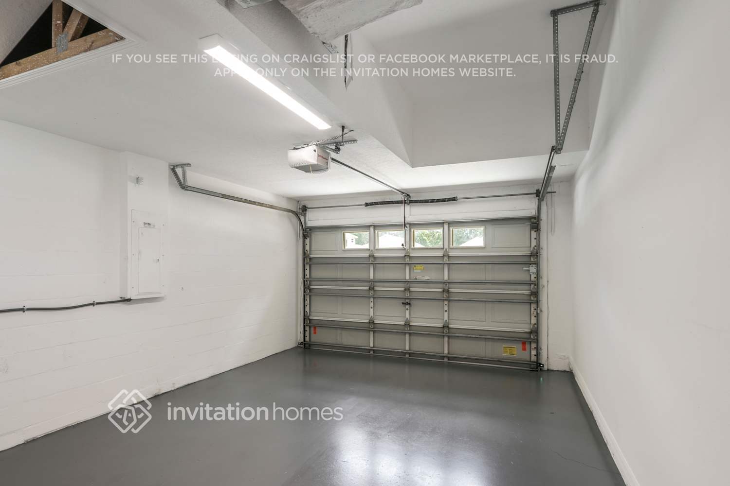 Building Photo - 6706 Summer Haven Dr