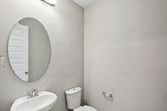 Building Photo - 2641 Summer Indigo Trl