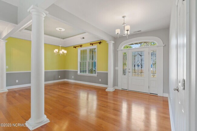 Building Photo - 3929 Harmony Cir