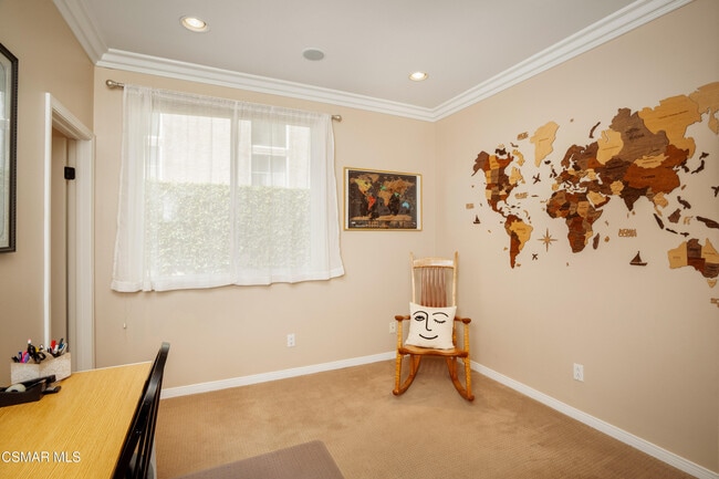 Building Photo - 1004 Lambourne Pl