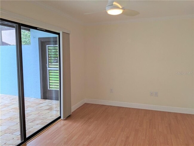 Building Photo - 3739 Glen Oaks Manor Dr