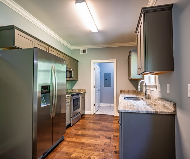 Building Photo - 224 Massee Cir