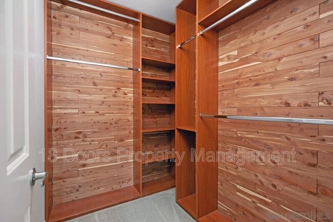 Building Photo - 3921 Oregon St