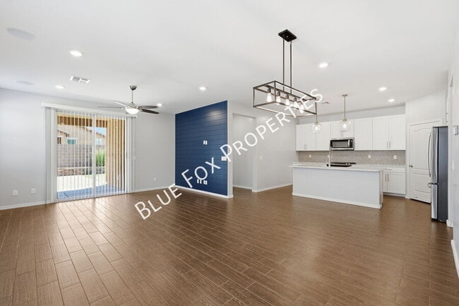 Building Photo - 8670 N Genoa Ct