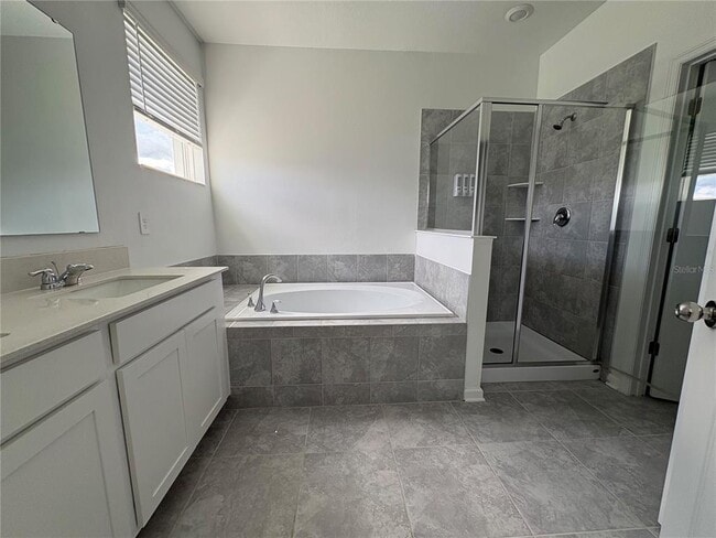 Building Photo - 281 Bogey Dr