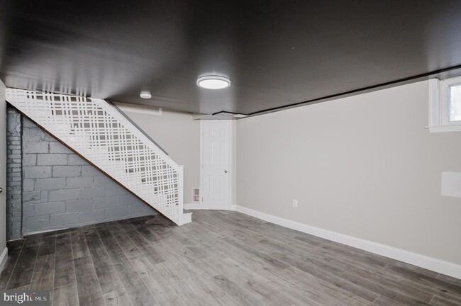 Building Photo - 72 Stemmers Run Rd