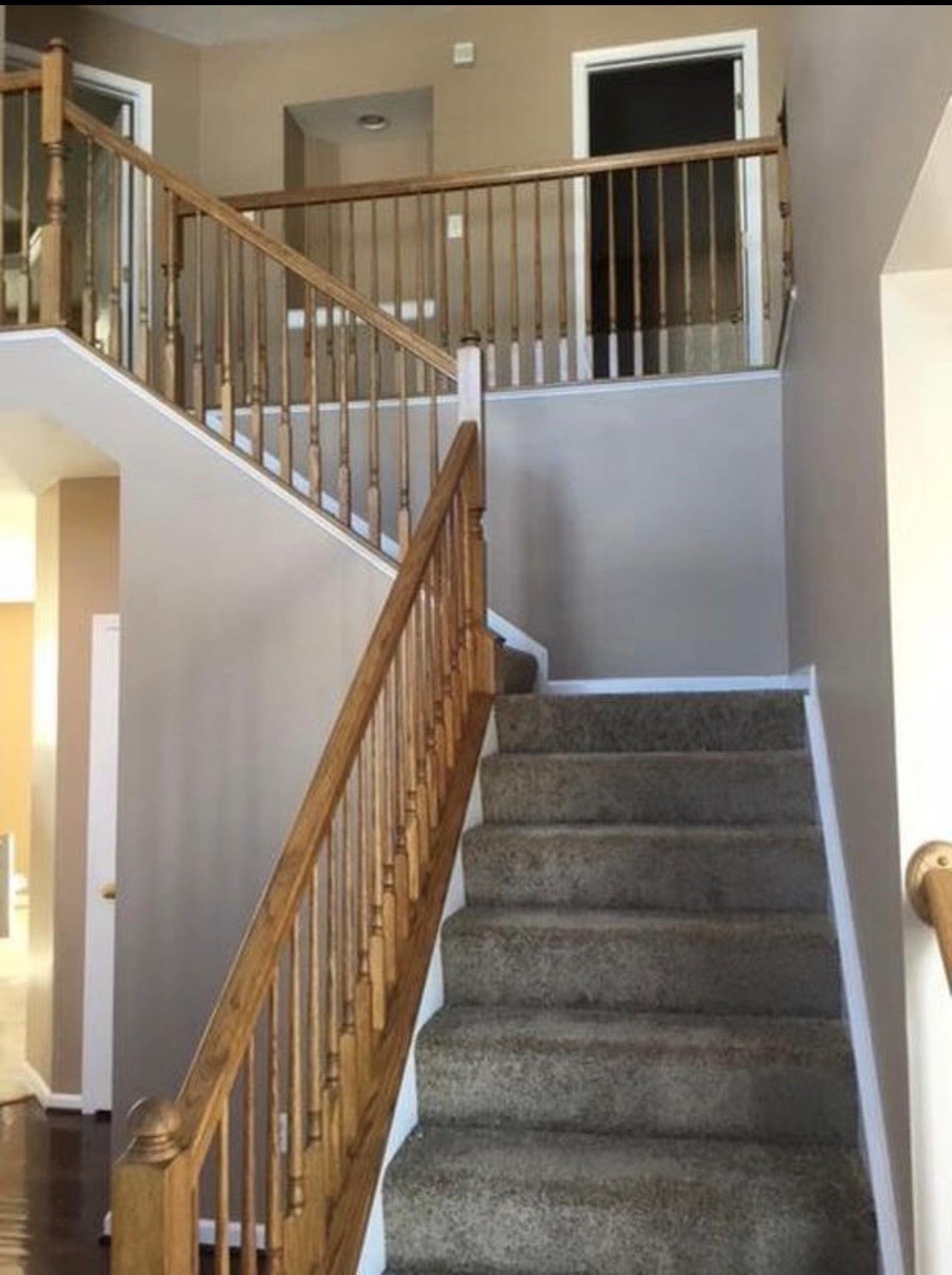 Building Photo - 5573 Woodmansee Way