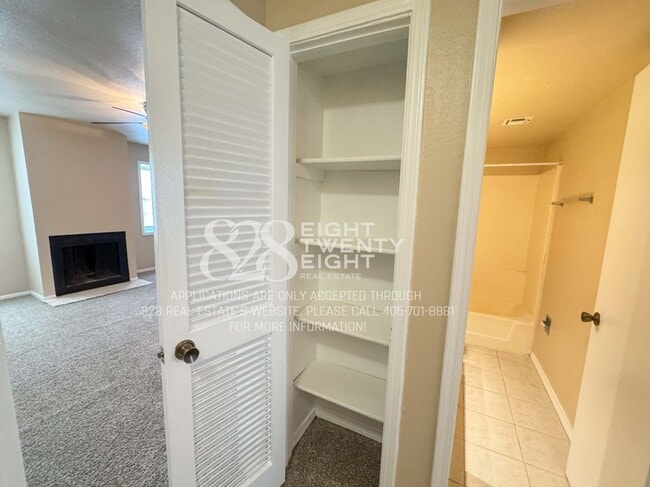 Building Photo - 2 Bed/1.5 Bath Townhome Located in East Norman *AVAILABLE NOW!*