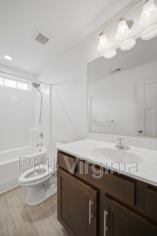 Building Photo - 1133 Madison Lynn Wy