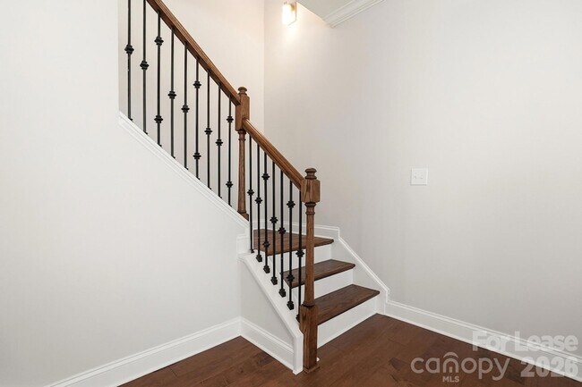 Building Photo - 6532 Wildbrook Dr