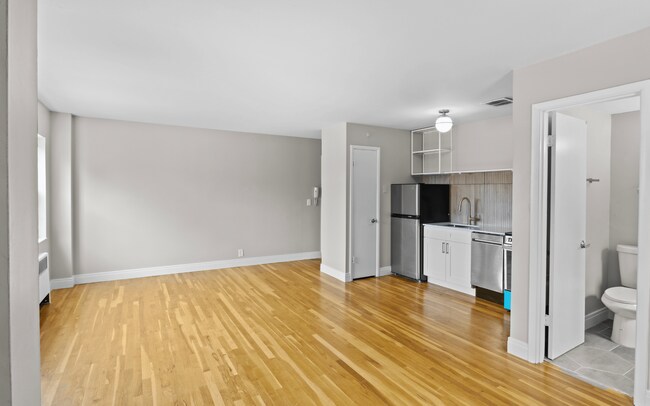 Studio Plus - Flats at Wasson Way - The Flats at Wasson Way