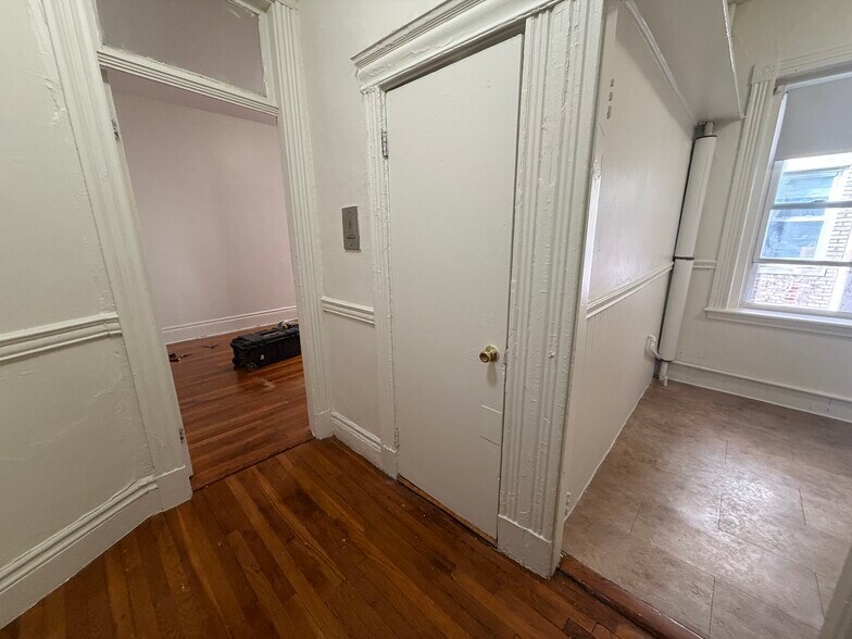 Building Photo - 25 Walbridge St