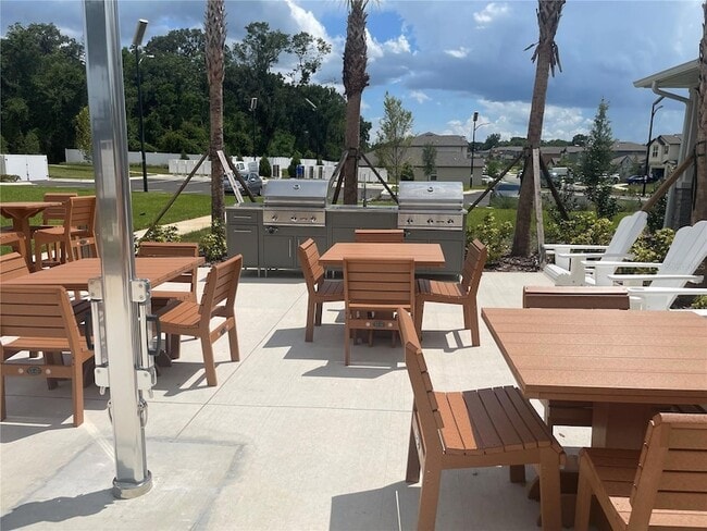 Building Photo - 36544 Smithfield Ln