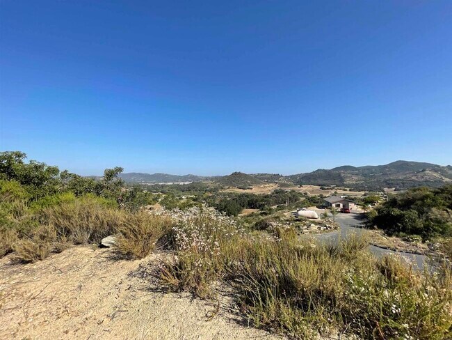 Building Photo - 12478 Hillpoint Ct