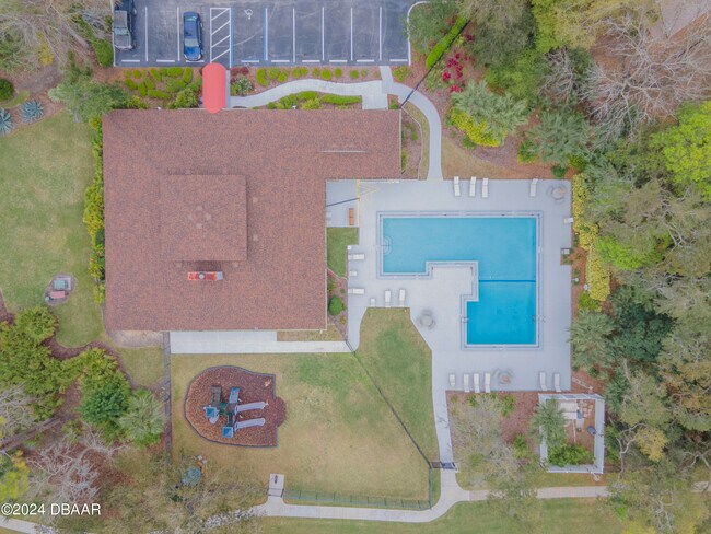 Building Photo - 6236 Clover Bend Dr