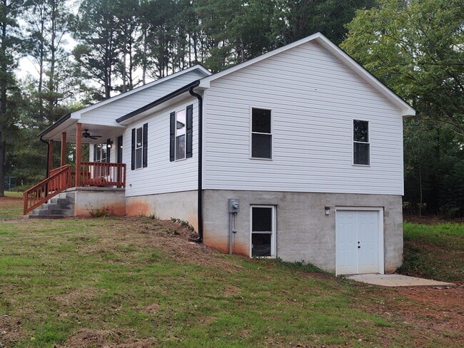 Building Photo - 976 Beck Rd