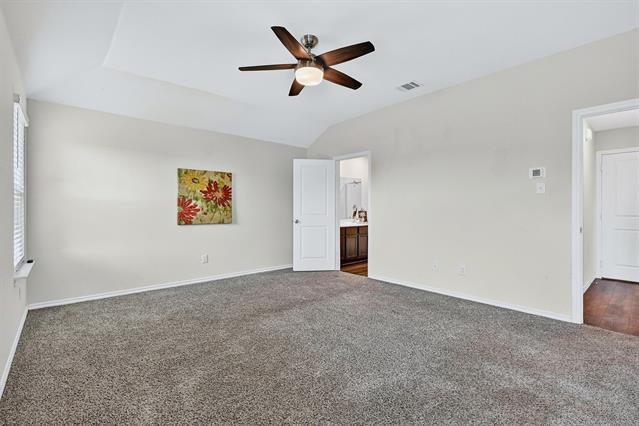 Building Photo - 410 Goliad St