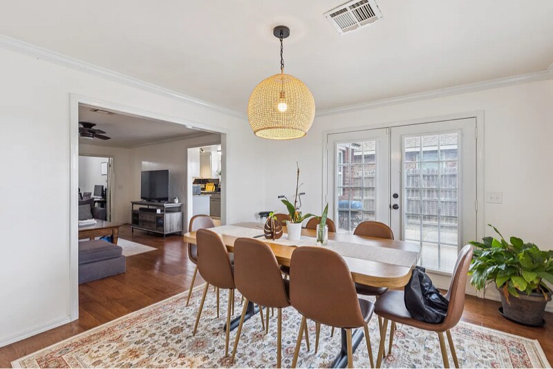 Building Photo - 1316 Sunrise Dr