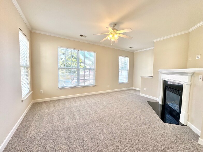 Building Photo - 3927 Tarrant Trace Cir