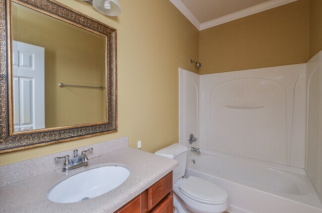 Building Photo - 4019 Jade Cove Ln