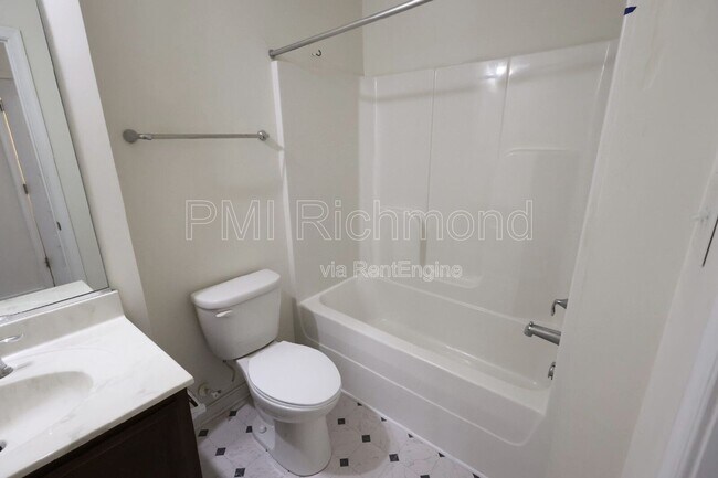 Building Photo - 10506 Marions Way