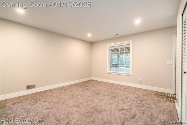 Building Photo - 310 Roe St