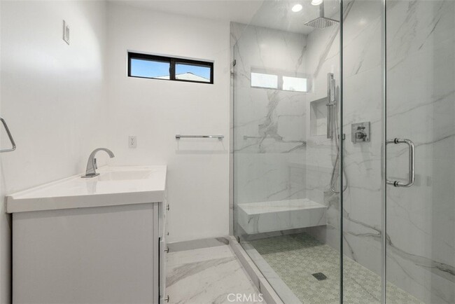 Building Photo - 5301 Crebs Ave
